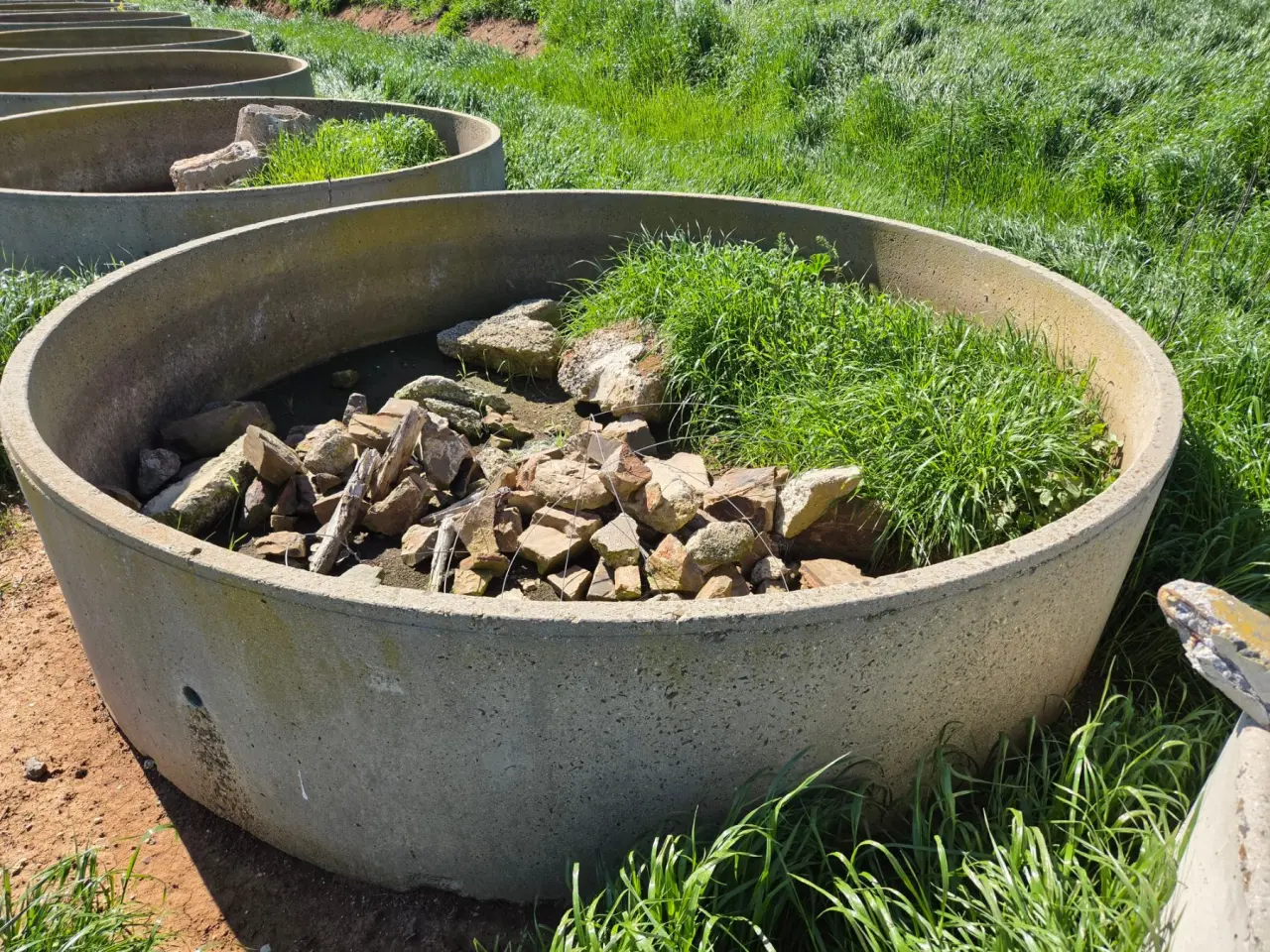 10ft Stock Trough (B) - photo 2