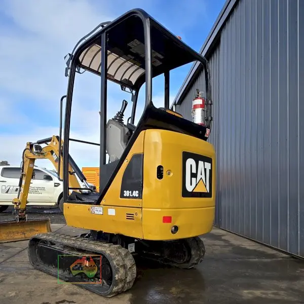 Caterpillar 301.4 Mini Excavator (2018) + Buckets & Optional Trailer - photo 6