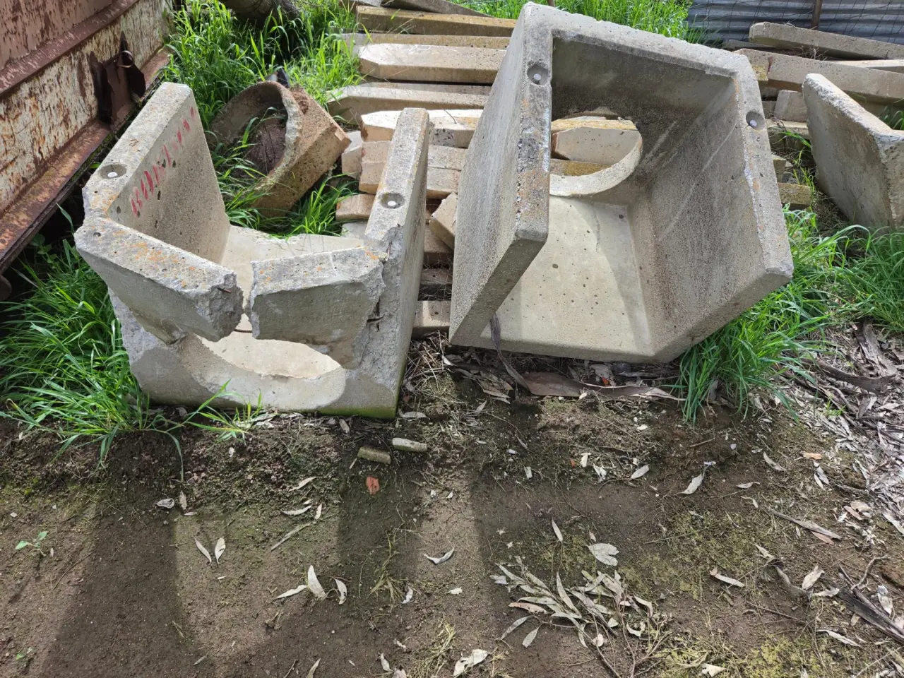 4x Culvert Ends & 2 Pipes - photo 2