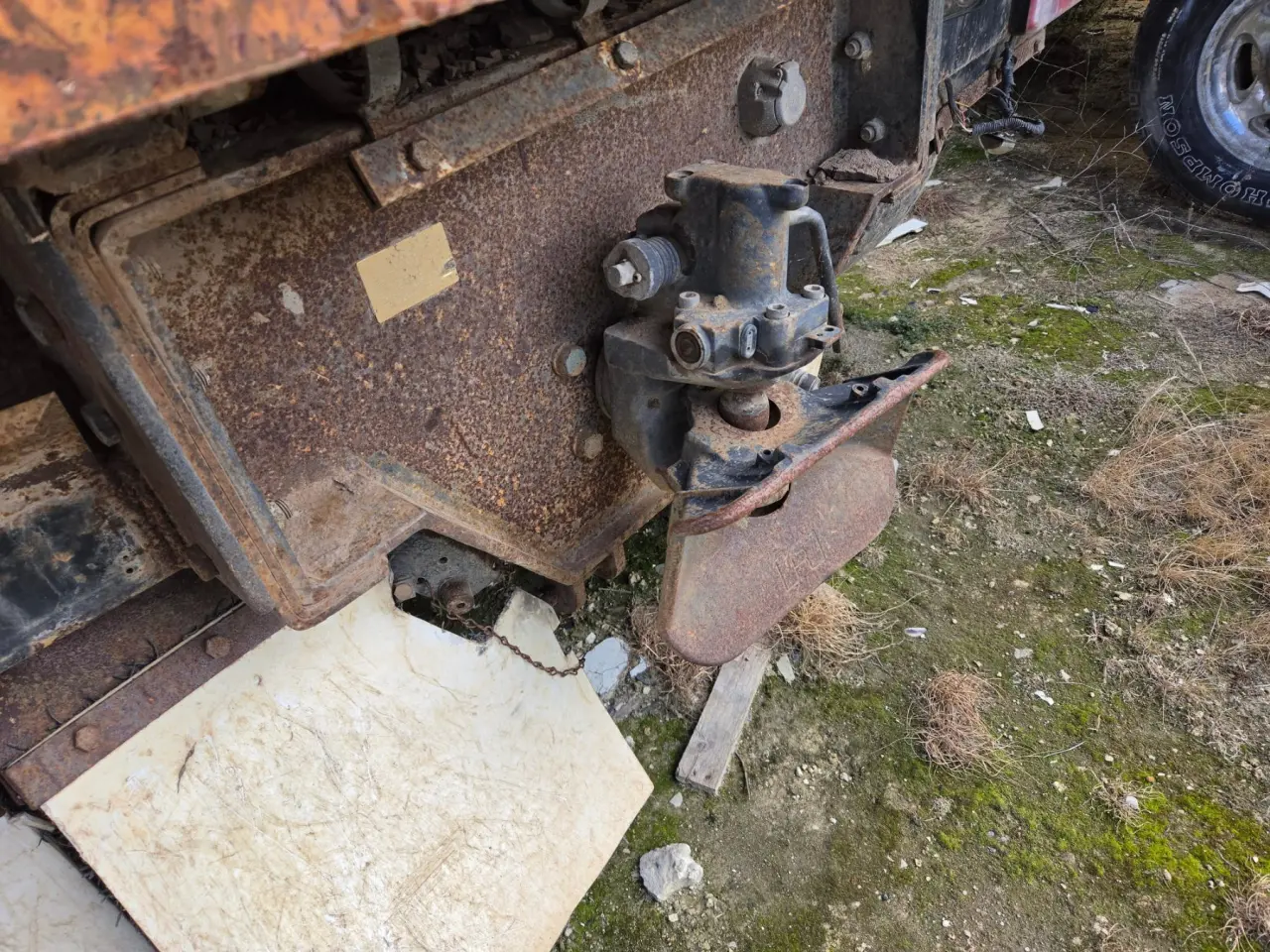 Iveco 4500 Bogie Tipper - photo 7