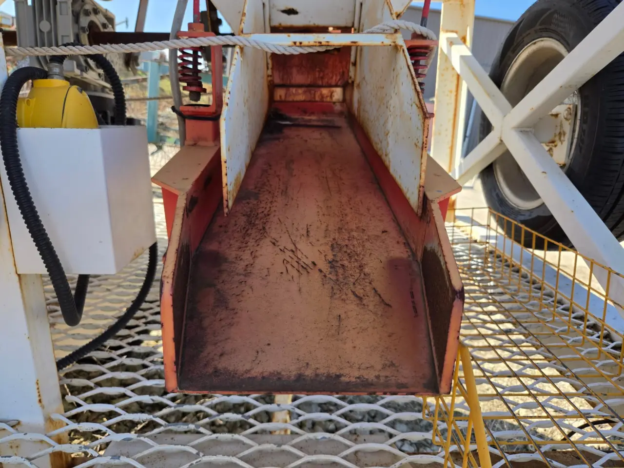 SES Sandbagging Trailer - photo 6