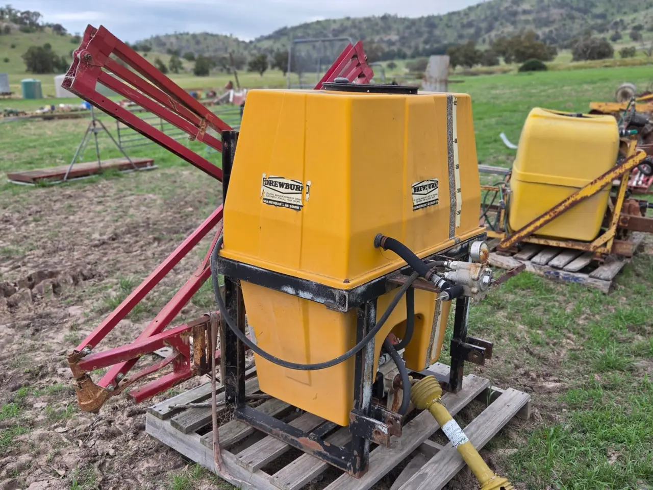 Used - 3pl Drewburn Spray Tank with Pump