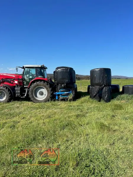 Multi round bale grab - save time buy shifting 4 bales at once - photo 2