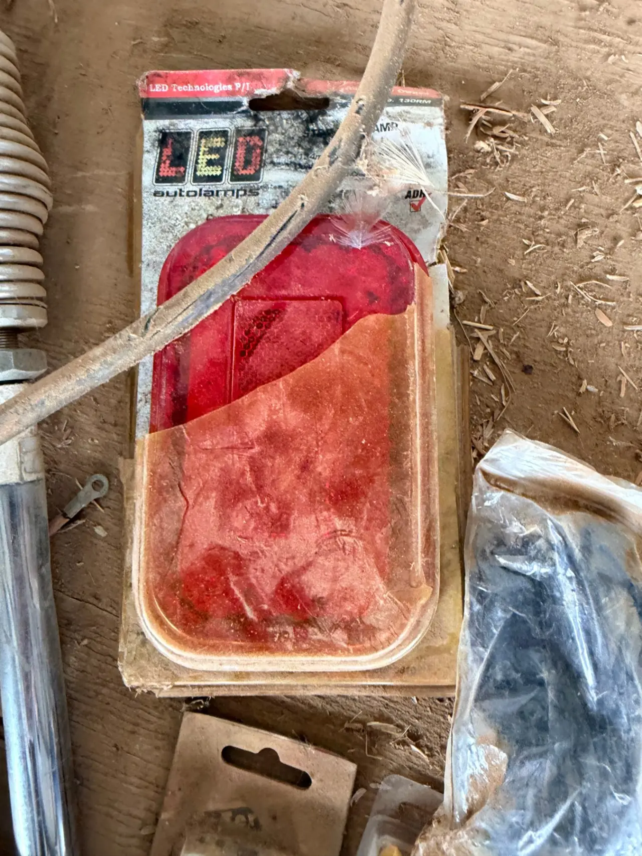 Assorted auto electrical items - photo 5