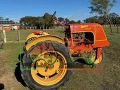 UNIQUE 3 Wheel Newman WD2 Diesel Tractor (Kyabram Vic) - photo 4