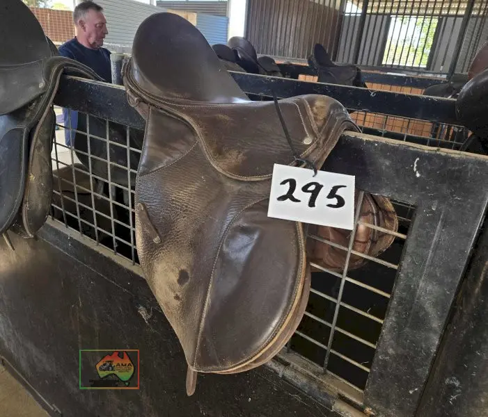 14" Equestrian Saddle - photo 2