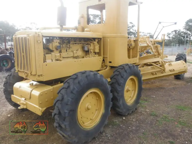 Cat 12 Road Grader (REDUCED) - photo 5