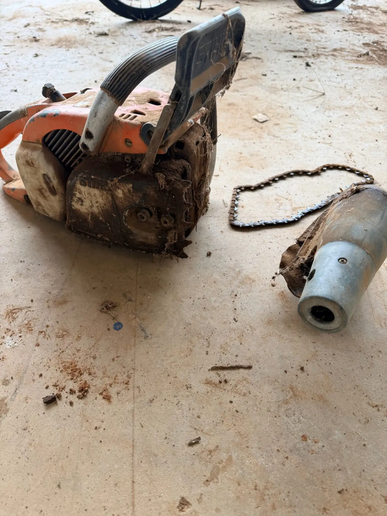 Old Stihl chainsaw and borer attachment - photo 3