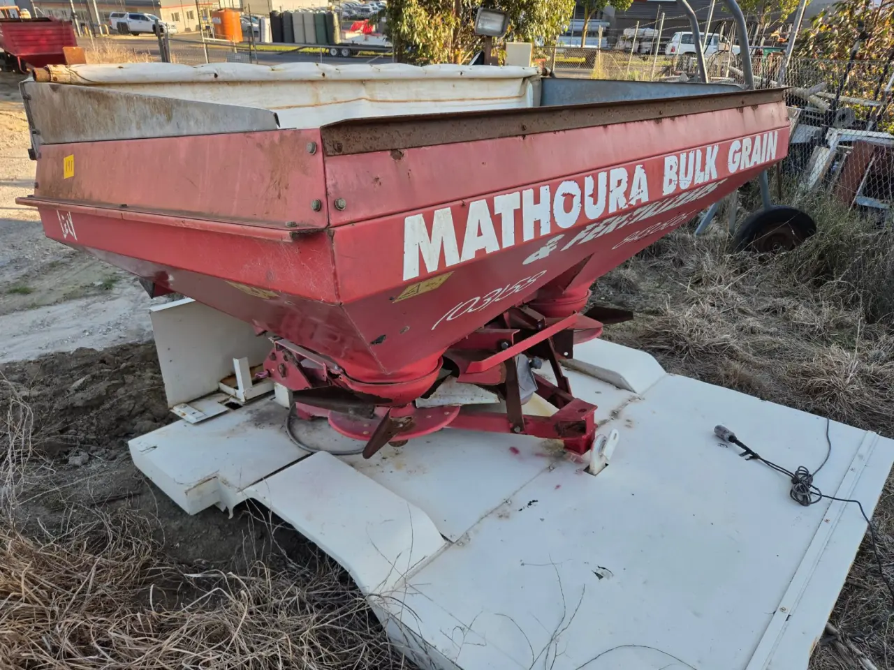 Lely Twin Spinner Urea Spreader - photo 1