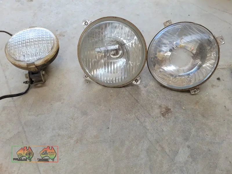 4x Assorted Headlights (Kyabram Vic.) - photo 3