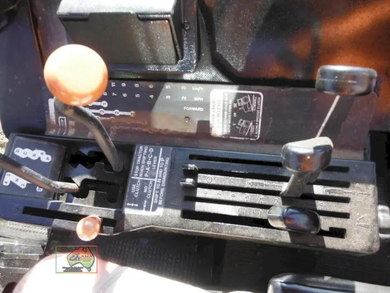 John Deere 4040 Tractor - photo 10
