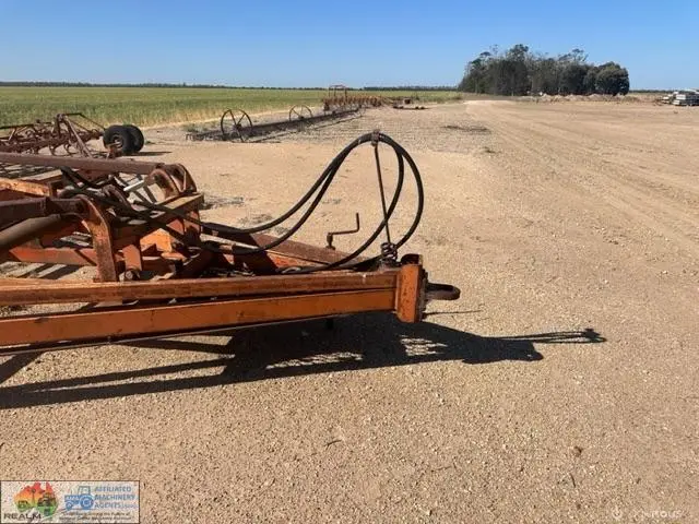 Triple Hitch 511 - Combines - photo 68