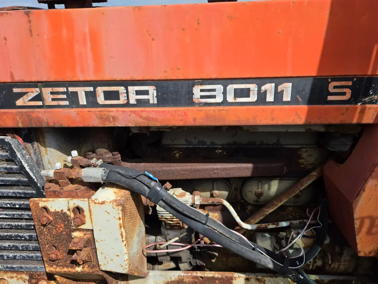 Zetor 8011s 2WD Tractor - photo 9