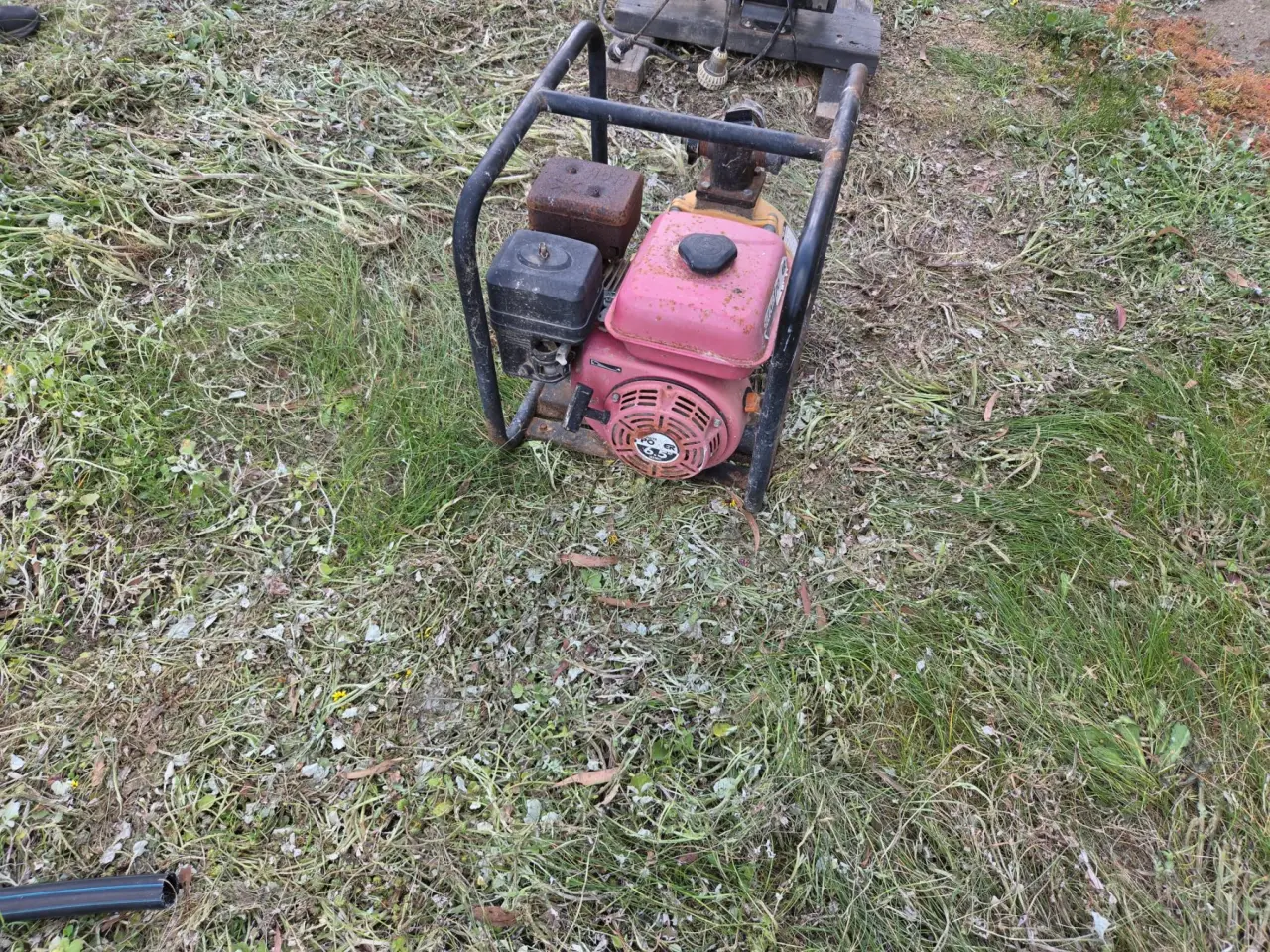 Used - 6.5Hp Onga Fire Fighter Pump - photo 3