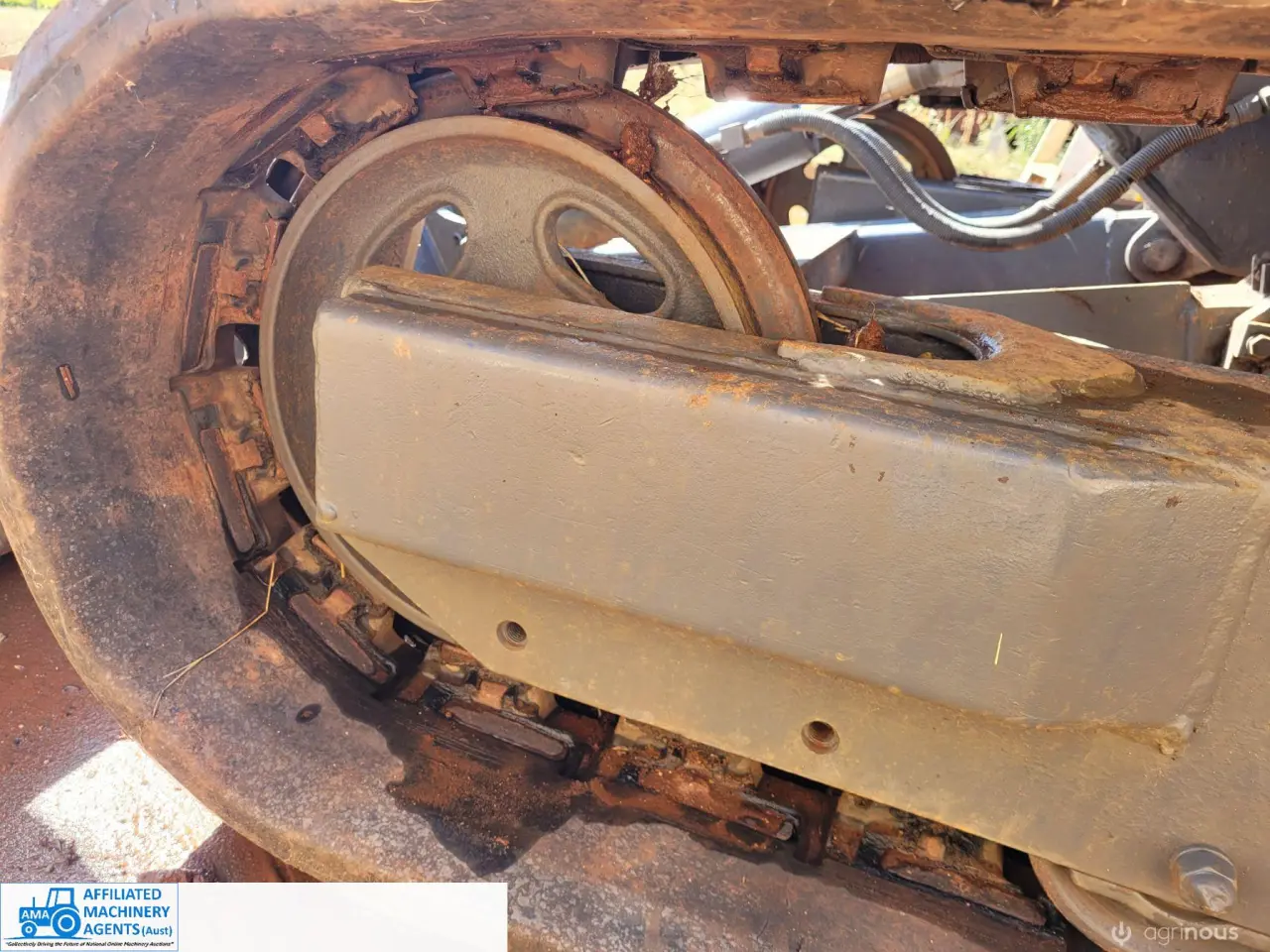 Yanmar 5ton Excavator with Knuckle Boom - photo 17