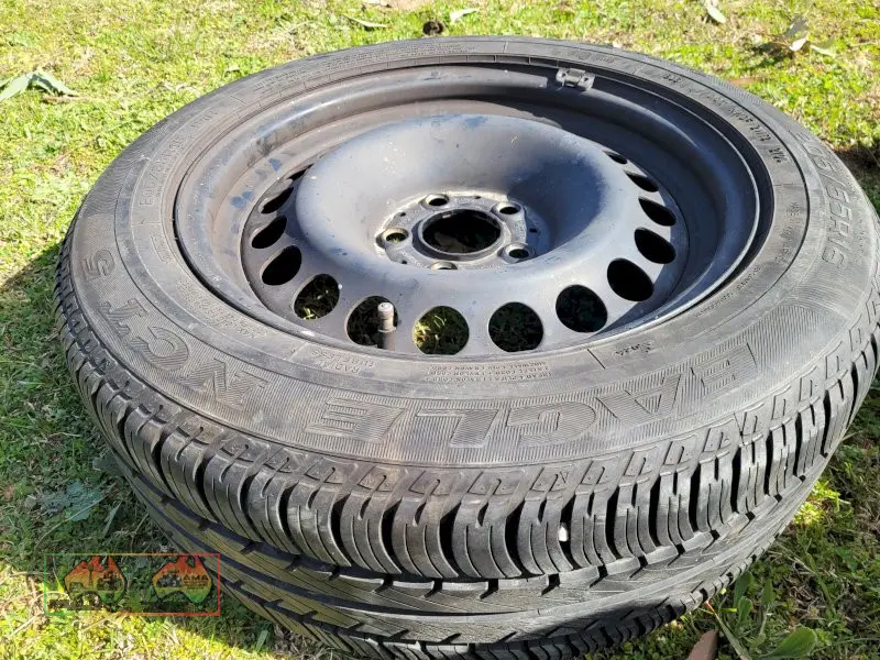 1x Merc Rim & New Tyre (Kyabram Vic) - photo 2
