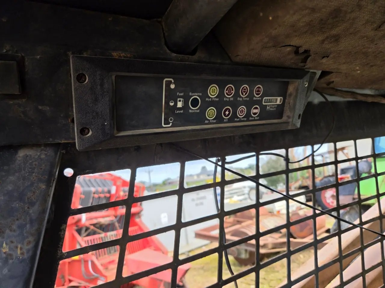 Case 1845c Skid Steer - photo 7