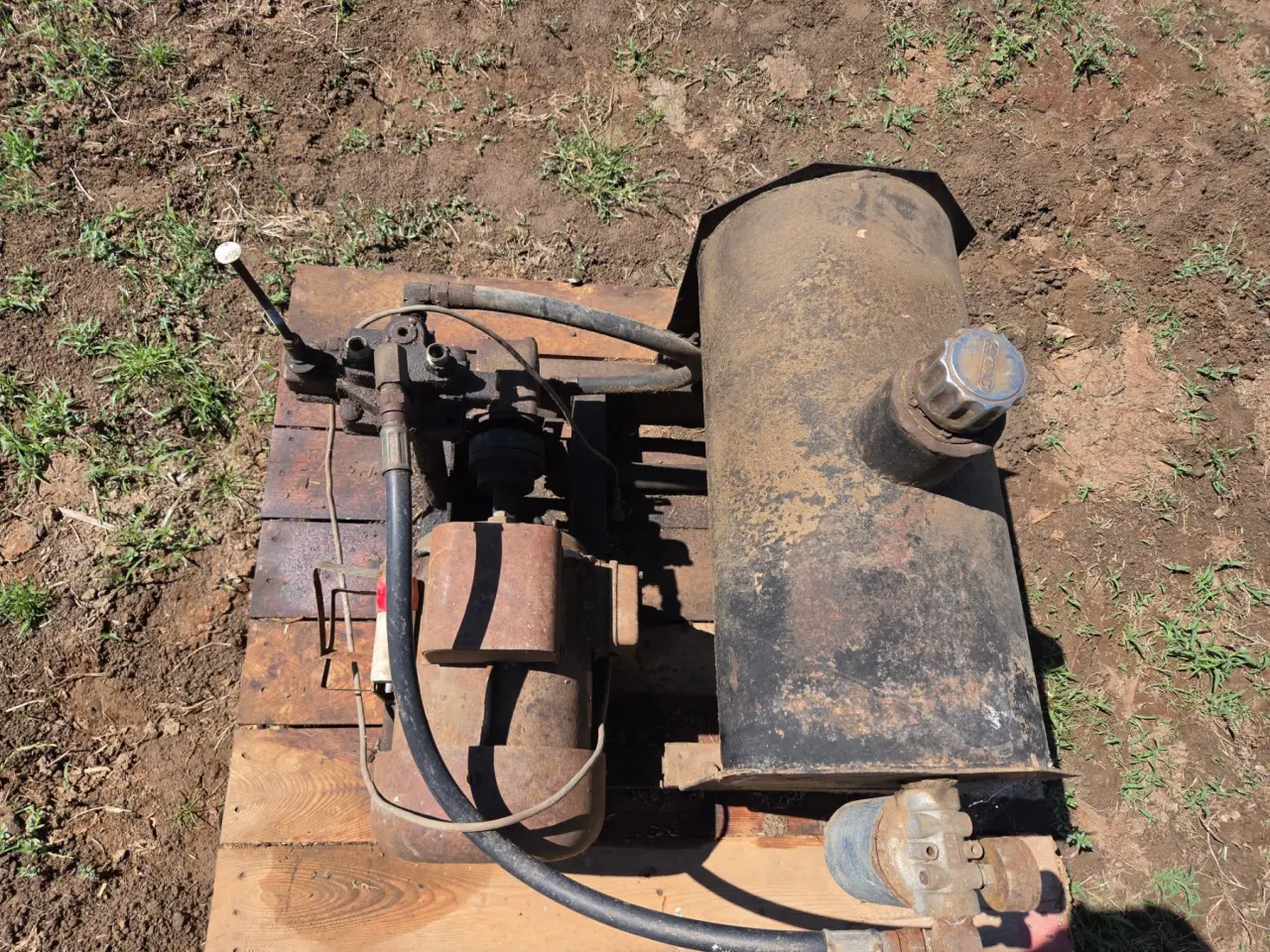 Used - Electric over Hydraulic Porta-Pac - photo 6