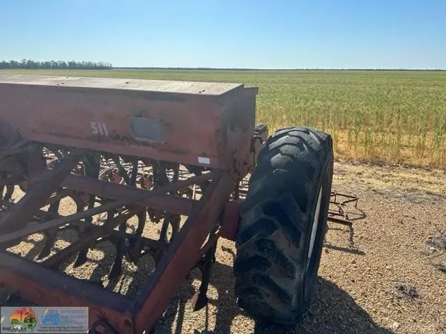 Triple Hitch 511 - Combines - photo 49