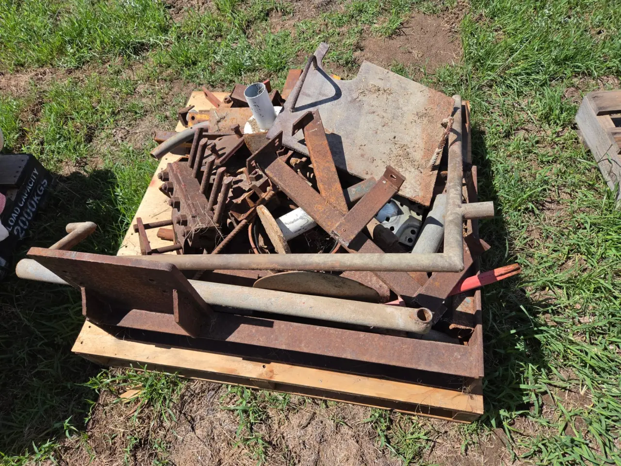 Used - Pallet of Heavy Scrap Steel - photo 3
