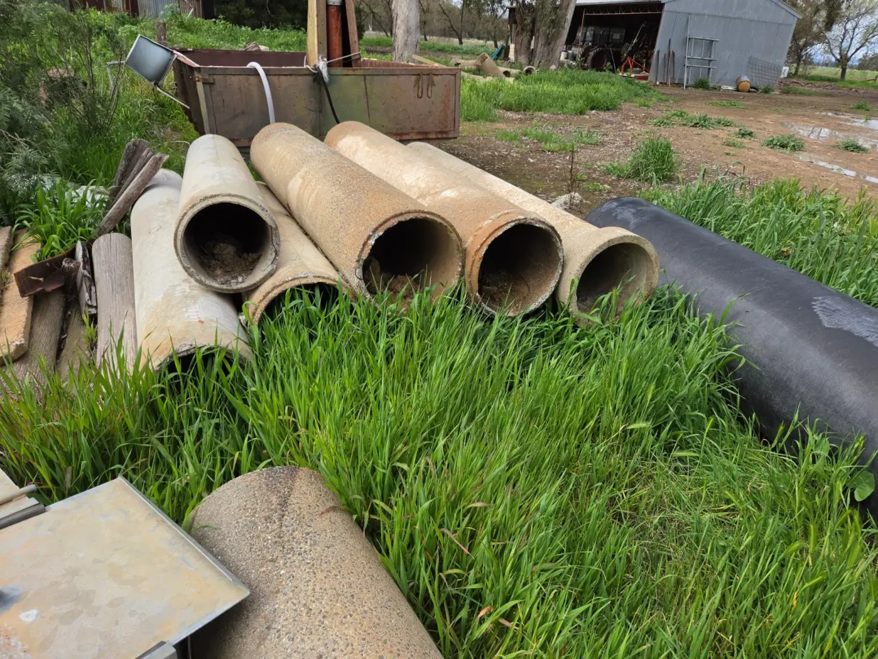 10x Assorted Concrete Pipes 8ft - photo 2