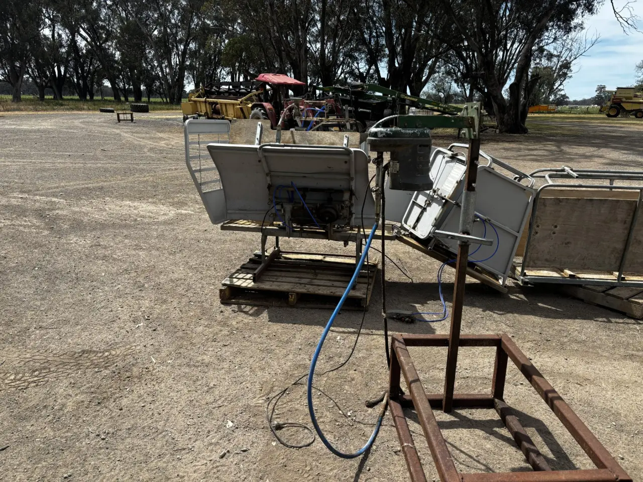 Used - Hecton Crutching Cradle - photo 5