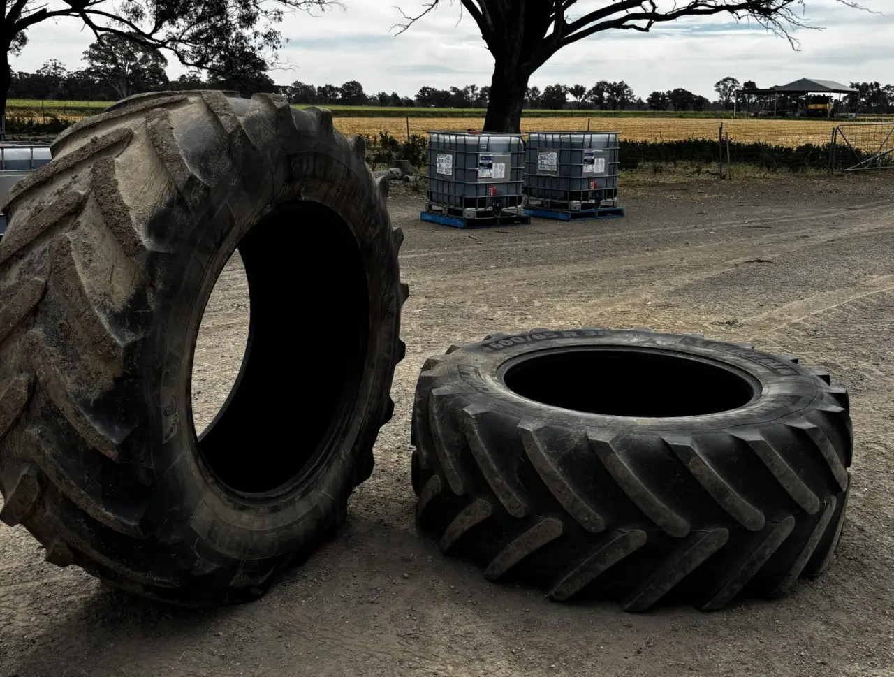 Used - 2x Michelin 600/65R38 Tractor Tyres - photo 1