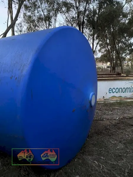 Poly Tank with Thicker Walls for Holding Molasses - photo 5