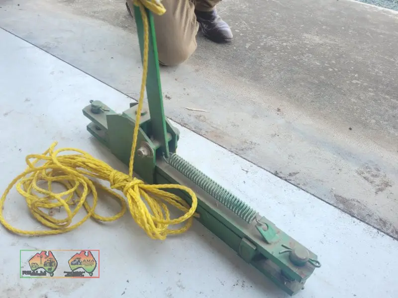 Adjustable Drawbar for JD Tractor - photo 2