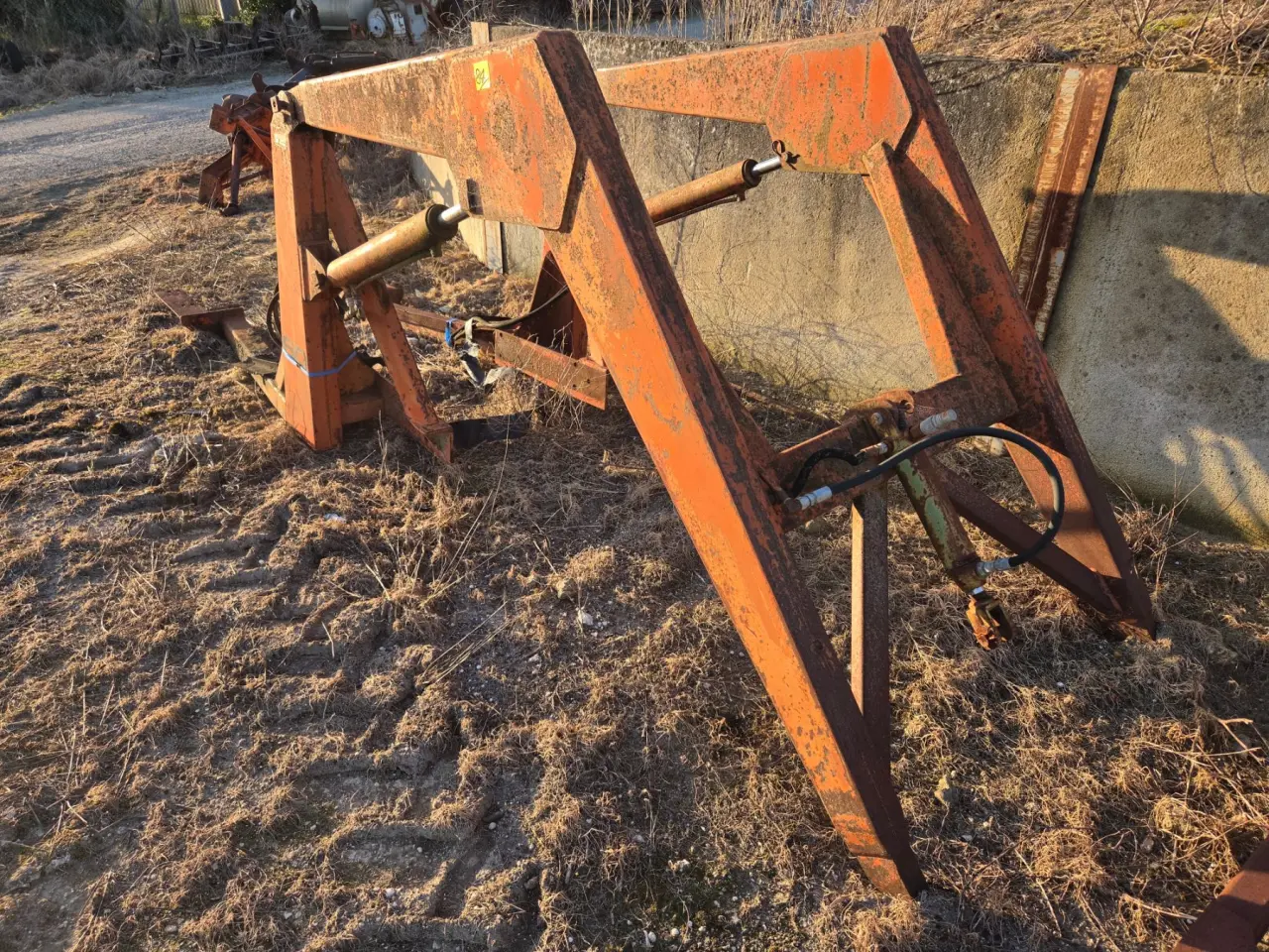 Robot FEL Frame with Brackets - photo 2