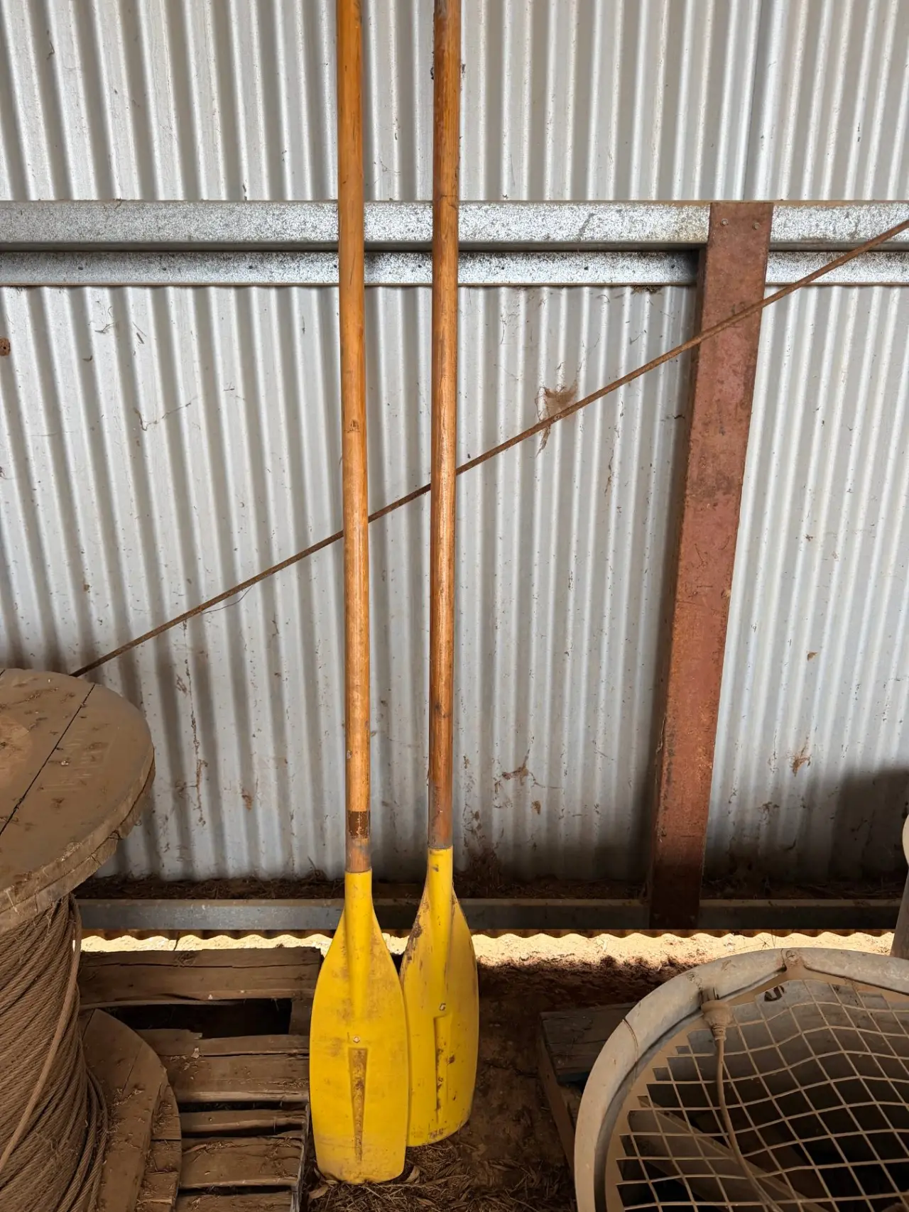 Pair of boat oars - photo 1