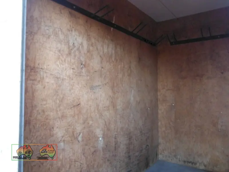 Site Van - photo 13