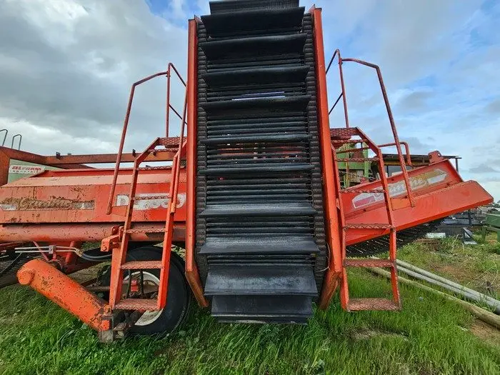 Grimme DL1500 Onion Harvester - photo 2