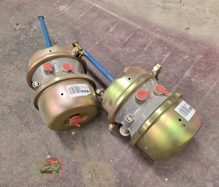 Pair of New 30/30 Brake Boosters - photo 2