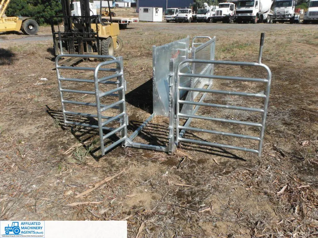 3 Way Sheep Drafting Race (New) - photo 5