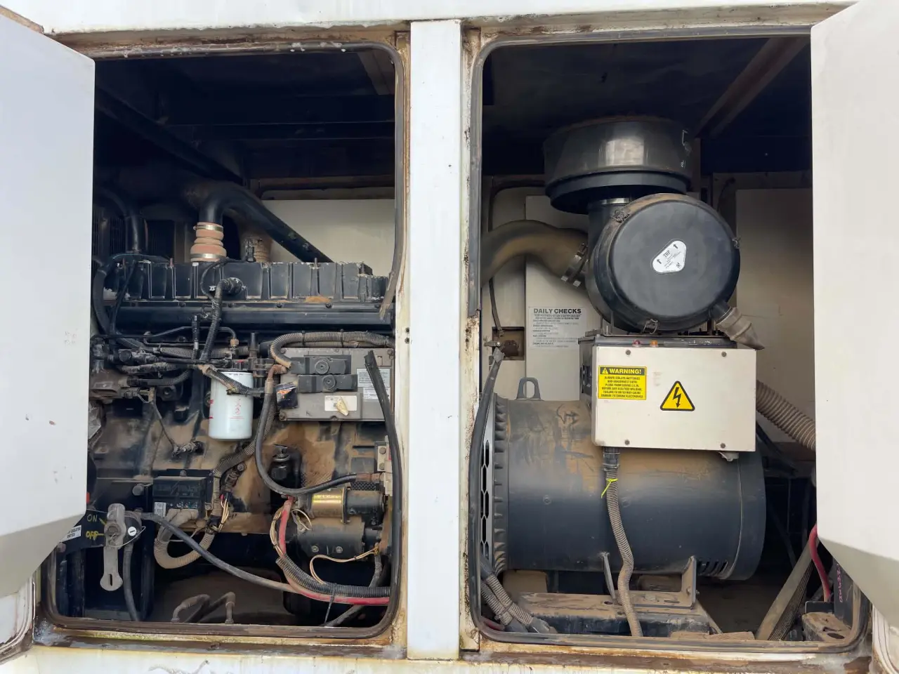 Used - GENERATOR 165 KVA -FG Wilson - photo 4
