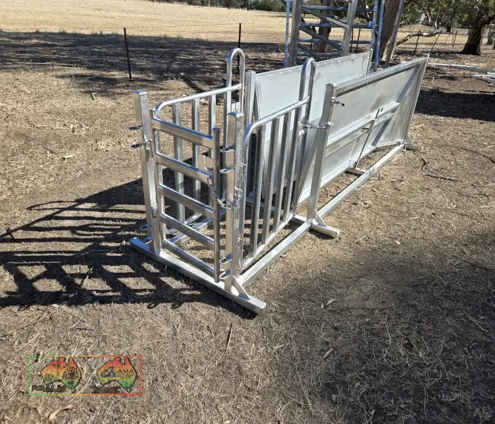 New H/duty 3 Way Sheep Draft Race - photo 2