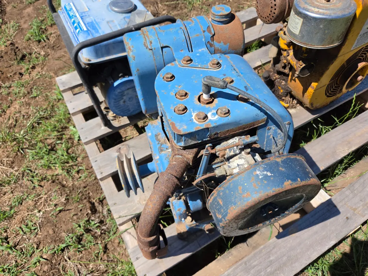 Used - 13 Hp Kohler Petrol Engine - photo 4