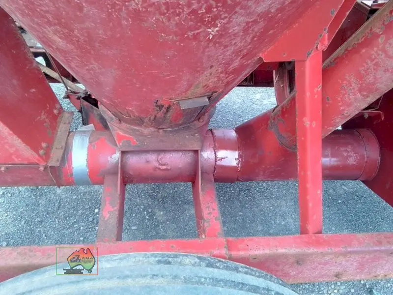 New Holland 351 Hammer Mill - photo 5
