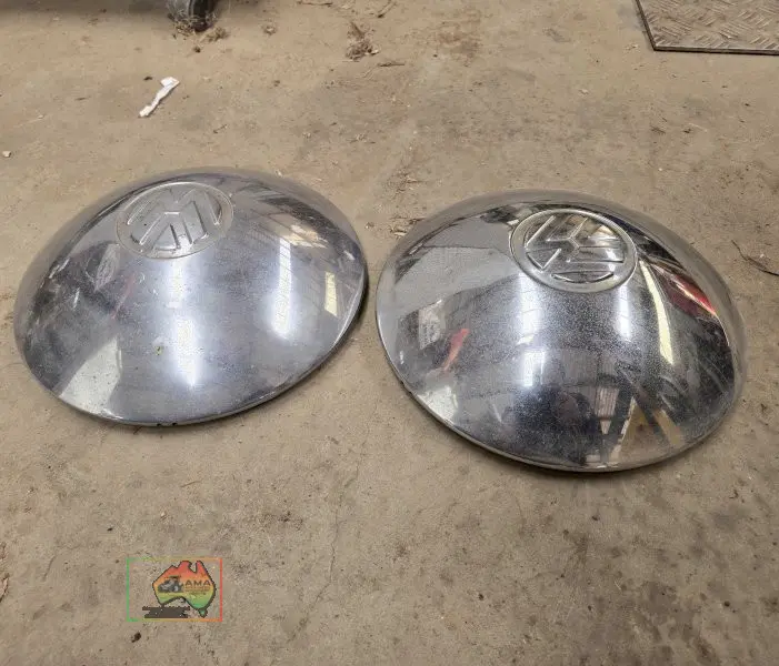 Pair of VW Hubcaps - photo 2