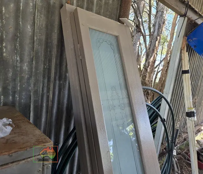 2 Pair of Bifold Doors - photo 1