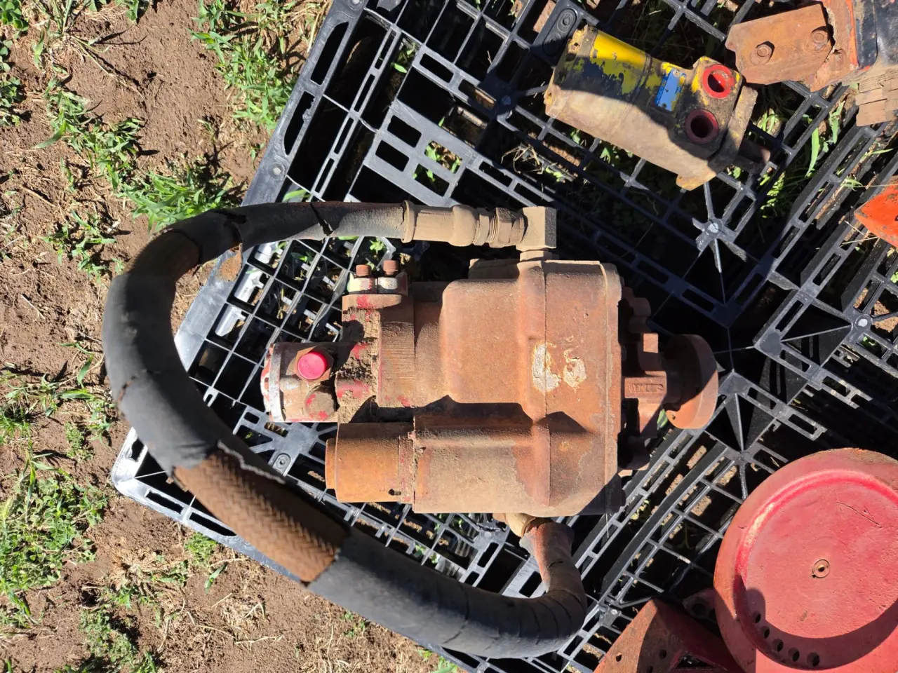 Used - Large H/duty Industrial Hyd. Multi Pump - photo 3