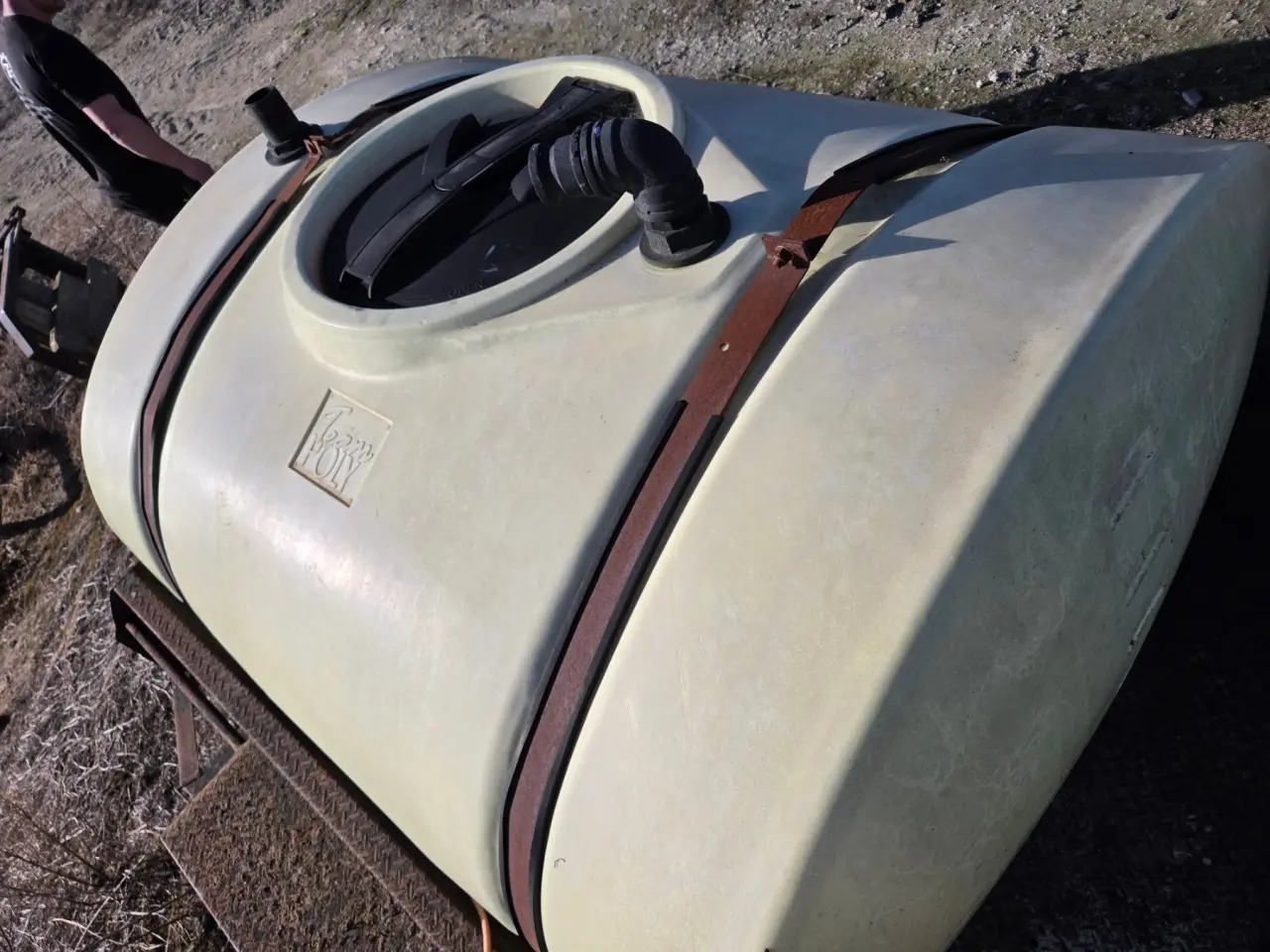 1,500 Ltr Team Poly Tank. - photo 1