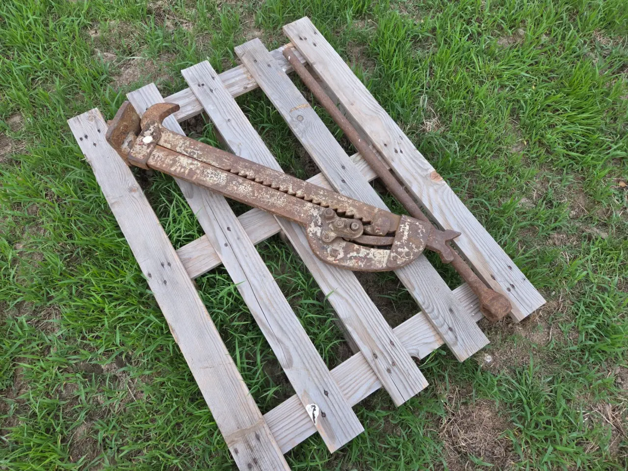 Used - Trewalla Truck Jack - photo 2