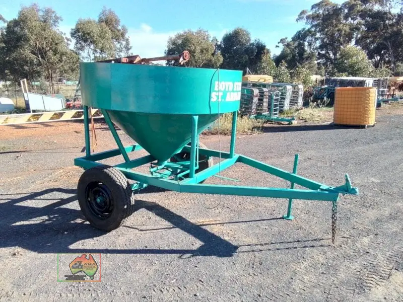Boyd Steel Trailing Sheep Feeder - photo 3