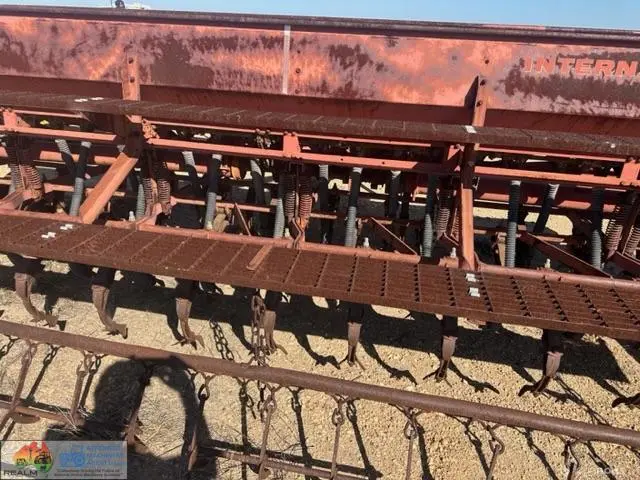 Triple Hitch 511 - Combines - photo 13