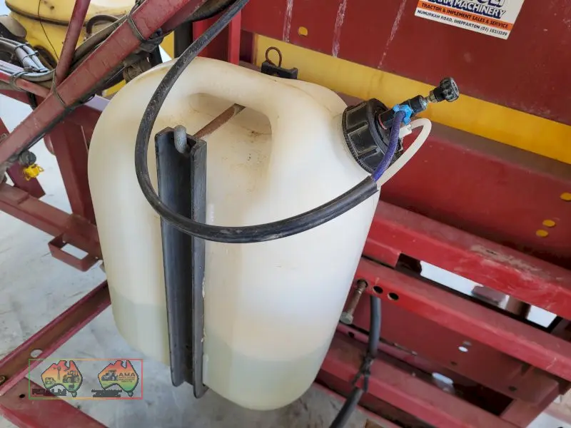 3pl Hardi, 1,100 Ltr Boom Sprayer - photo 9