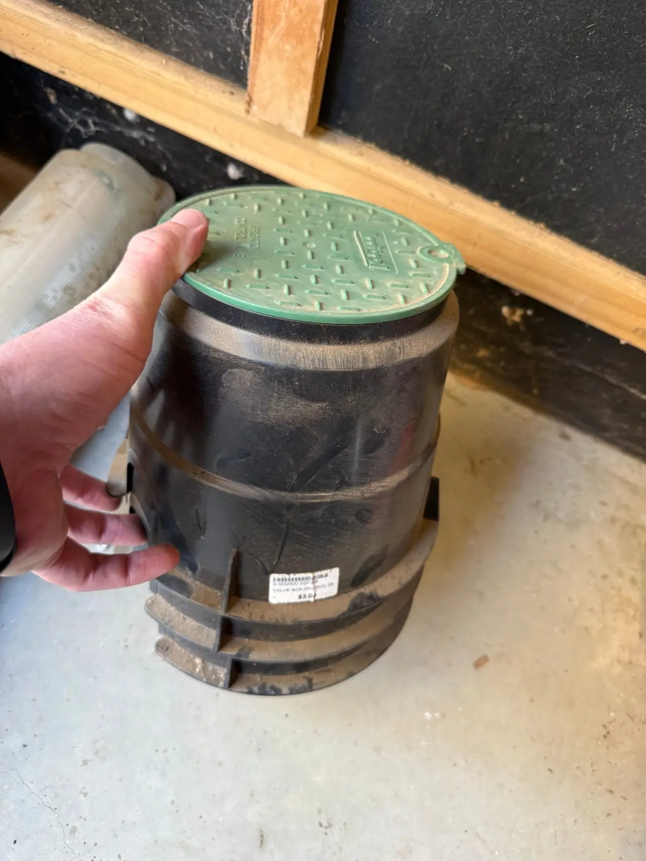 3 x Garden sprinkler control valve covers - photo 1