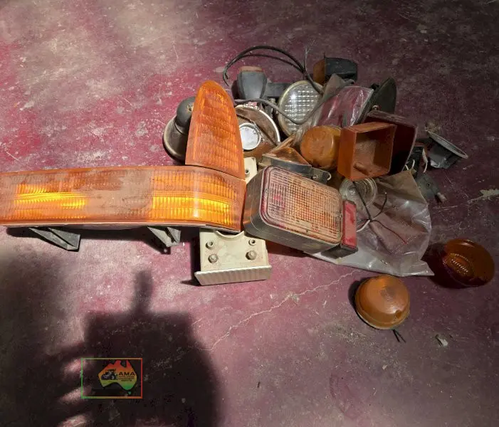 Assorted Automotive Lights - photo 3