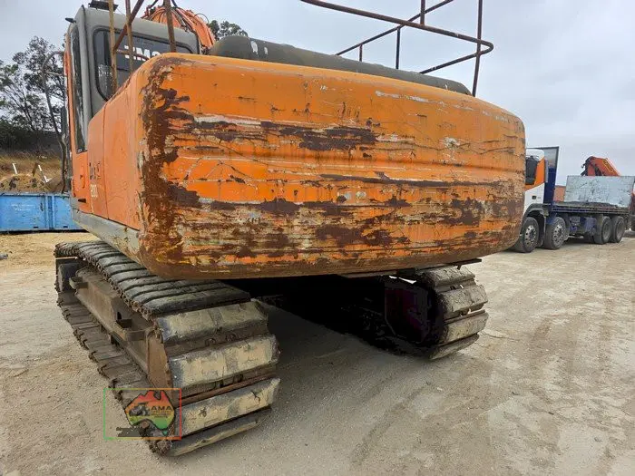 Hitachi ZX200 Excavator with Shear & Grab - photo 7